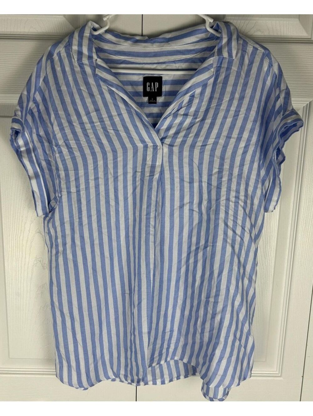 GAP Women’s Blue White Relaxed Mandarin Collar Blouse Button Down Shirt